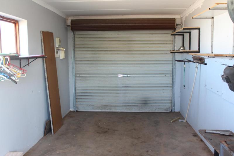 2 Bedroom Property for Sale in Albertinia Western Cape